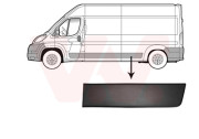 0982415 -12/17 boční lišta zadního blatníku, přední díl, bez pozičních světel (rozvor 4050 mm), tmavě šedá L 0982415 VAN WEZEL